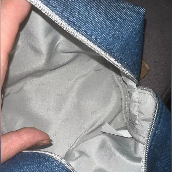 Dior - Denim Cosmetics Makeup Bag - Picture 4 of 4